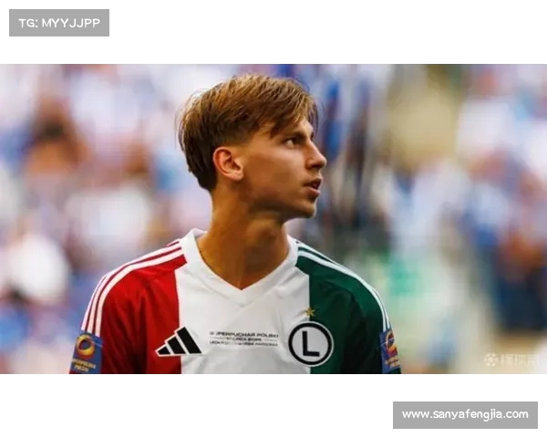 迪马济奥：罗马持续推进焦乌科夫斯基转会，600 万欧标价下波兰新星铁心加盟